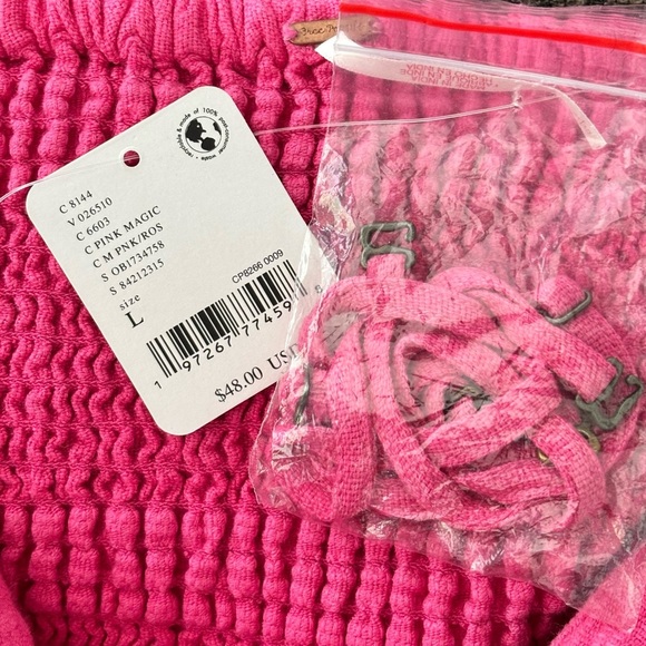 NEW Free People Good To Go Tube Top Pink Textured Smocked Removable Straps Large - Picture 4 of 5